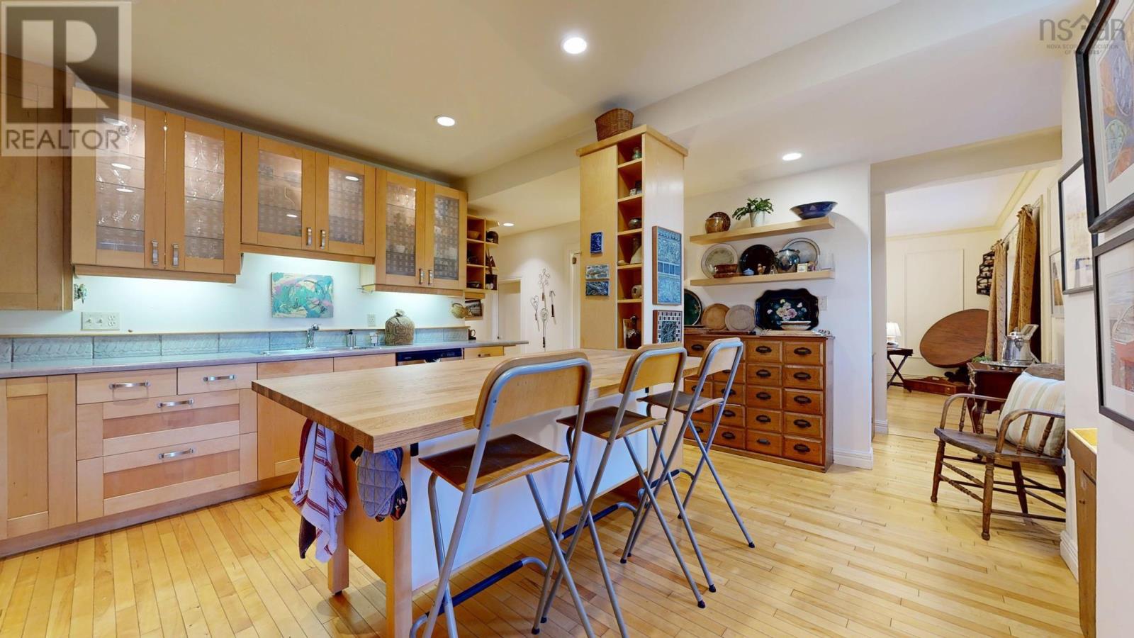 47 Kaulbach Street, Lunenburg, Nova Scotia  B0J 2C0 - Photo 14 - 202603574