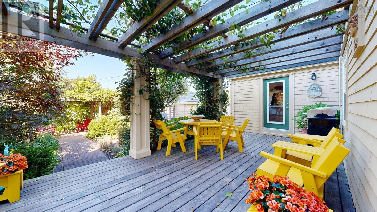 47 Kaulbach Street, Lunenburg, Nova Scotia  B0J 2C0 - Photo 21 - 202603574