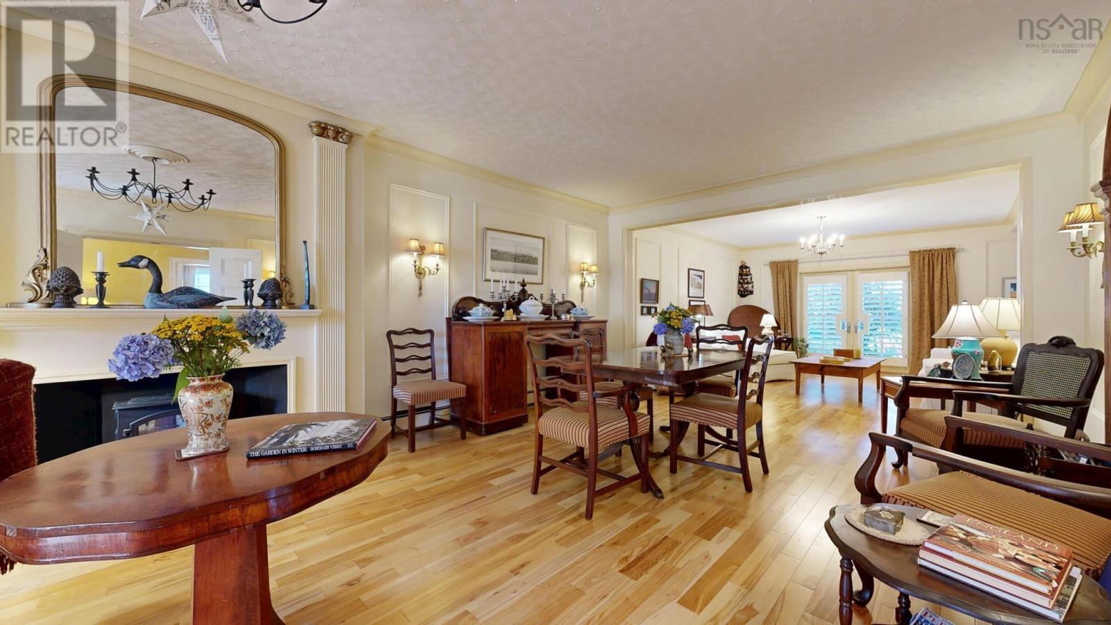 47 Kaulbach Street, Lunenburg, Nova Scotia  B0J 2C0 - Photo 9 - 202603574