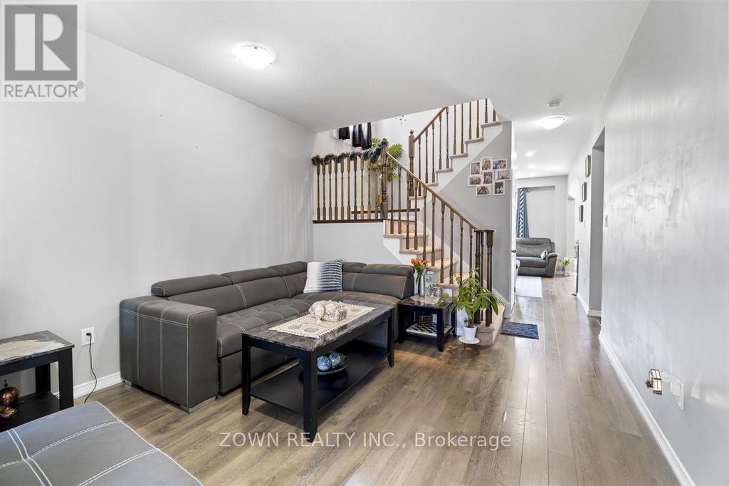 101 Warner Lane, Brantford, Ontario  N3T 5L5 - Photo 12 - X12832418