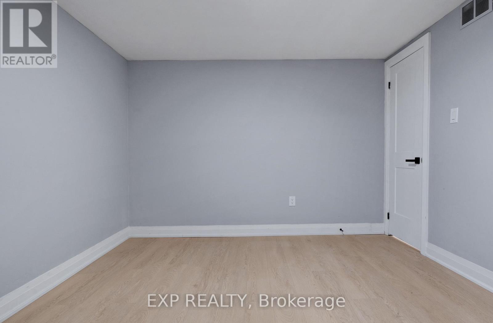 19 Broad Street, Brantford, Ontario  N3R 7E1 - Photo 39 - X12832430