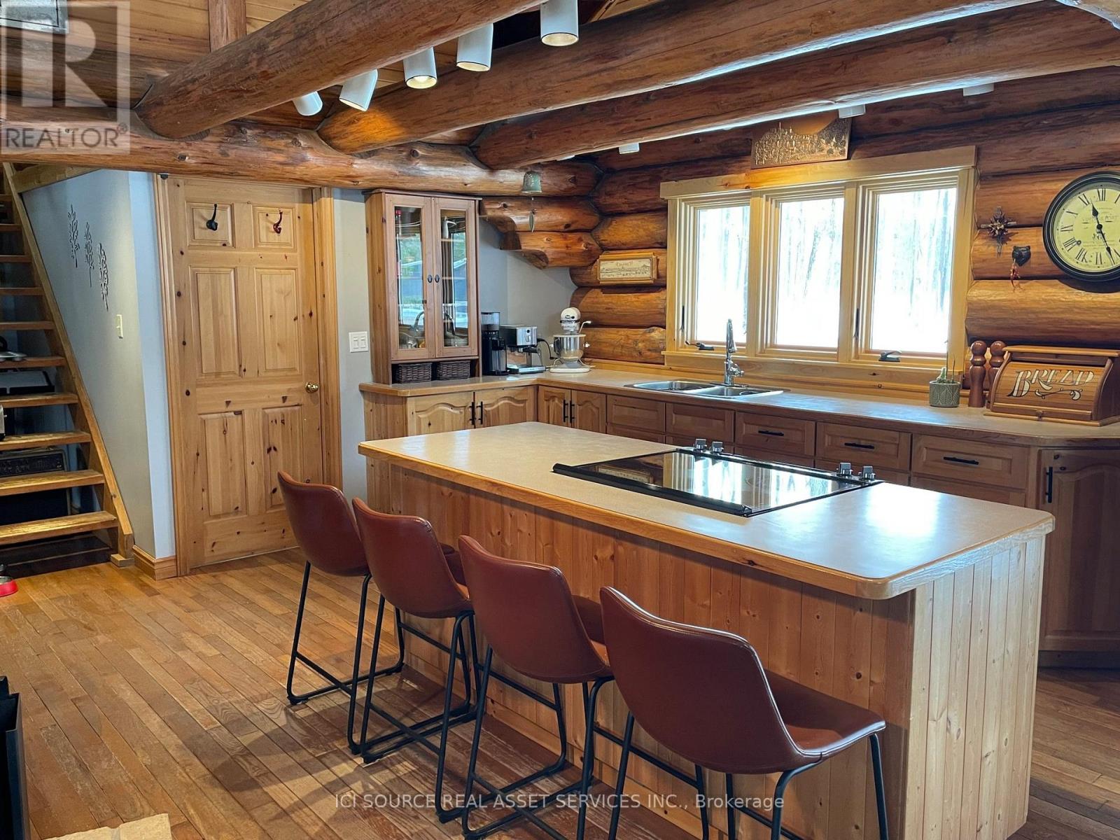 3 Greenbrae Crescent, Huron-Kinloss, Ontario  N2Z 0B3 - Photo 17 - X12832438