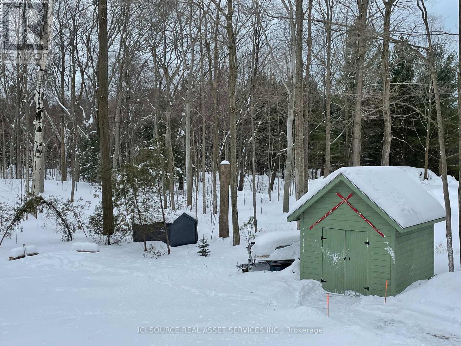 3 Greenbrae Crescent, Huron-Kinloss, Ontario  N2Z 0B3 - Photo 37 - X12832438