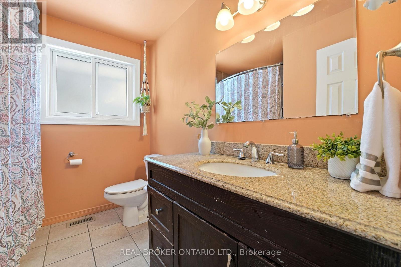 69 Second Street, Woolwich, Ontario  N3B 1H6 - Photo 18 - X12832440