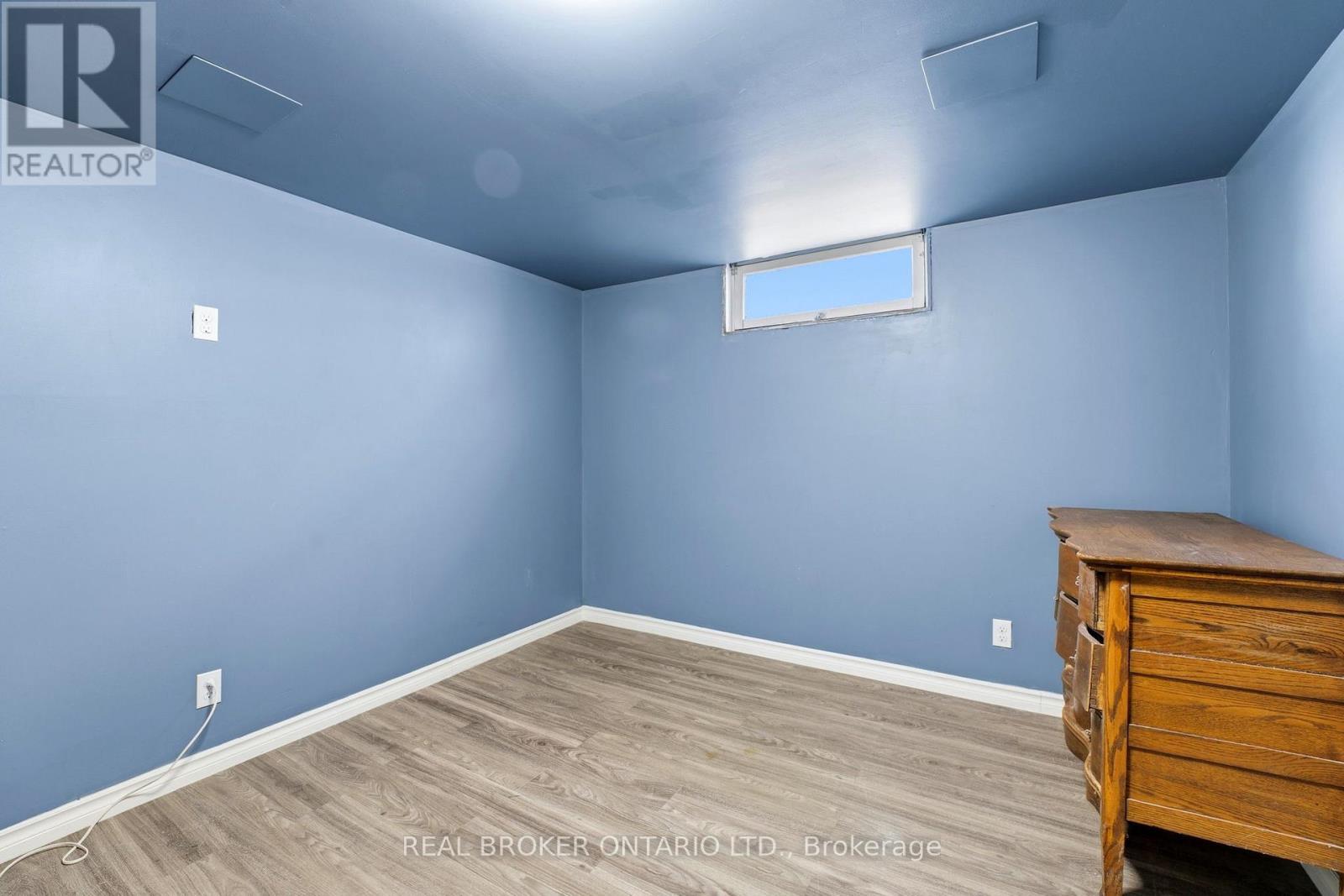 69 Second Street, Woolwich, Ontario  N3B 1H6 - Photo 21 - X12832440