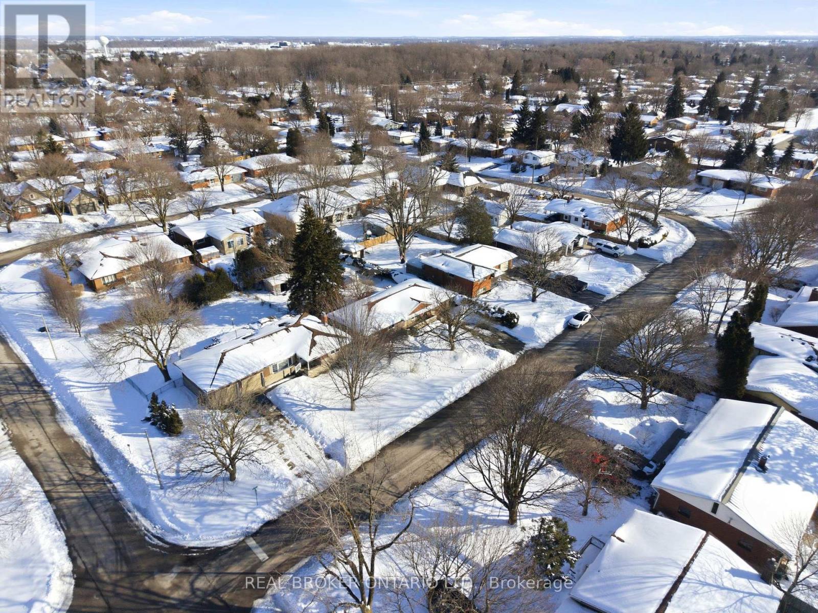 69 Second Street, Woolwich, Ontario  N3B 1H6 - Photo 30 - X12832440