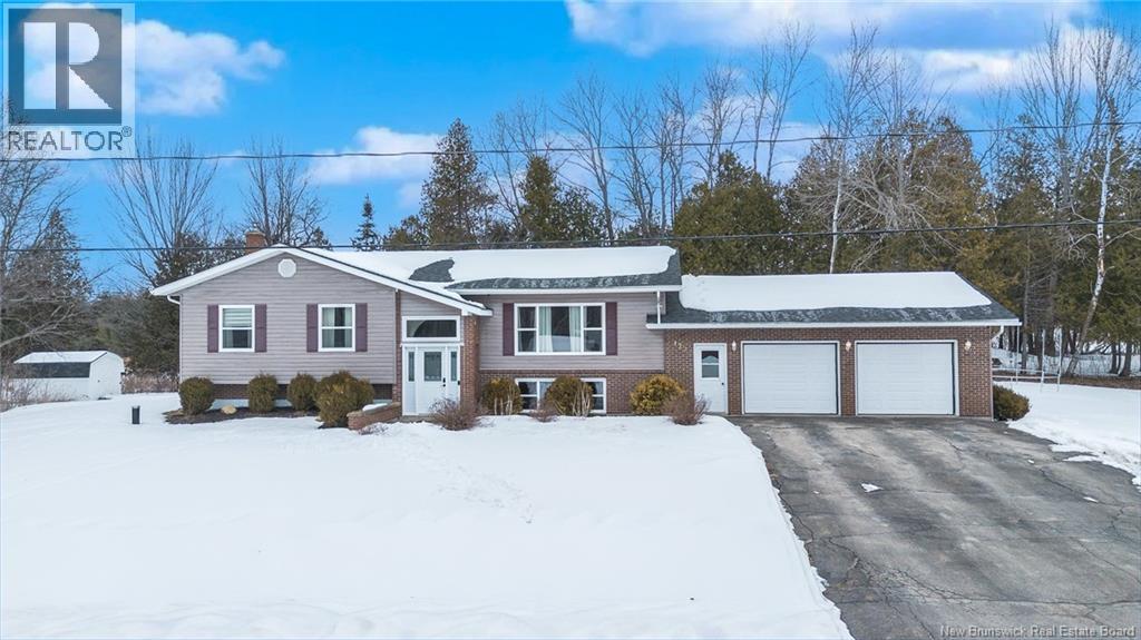 122 Parkwood Drive, Woodstock, New Brunswick