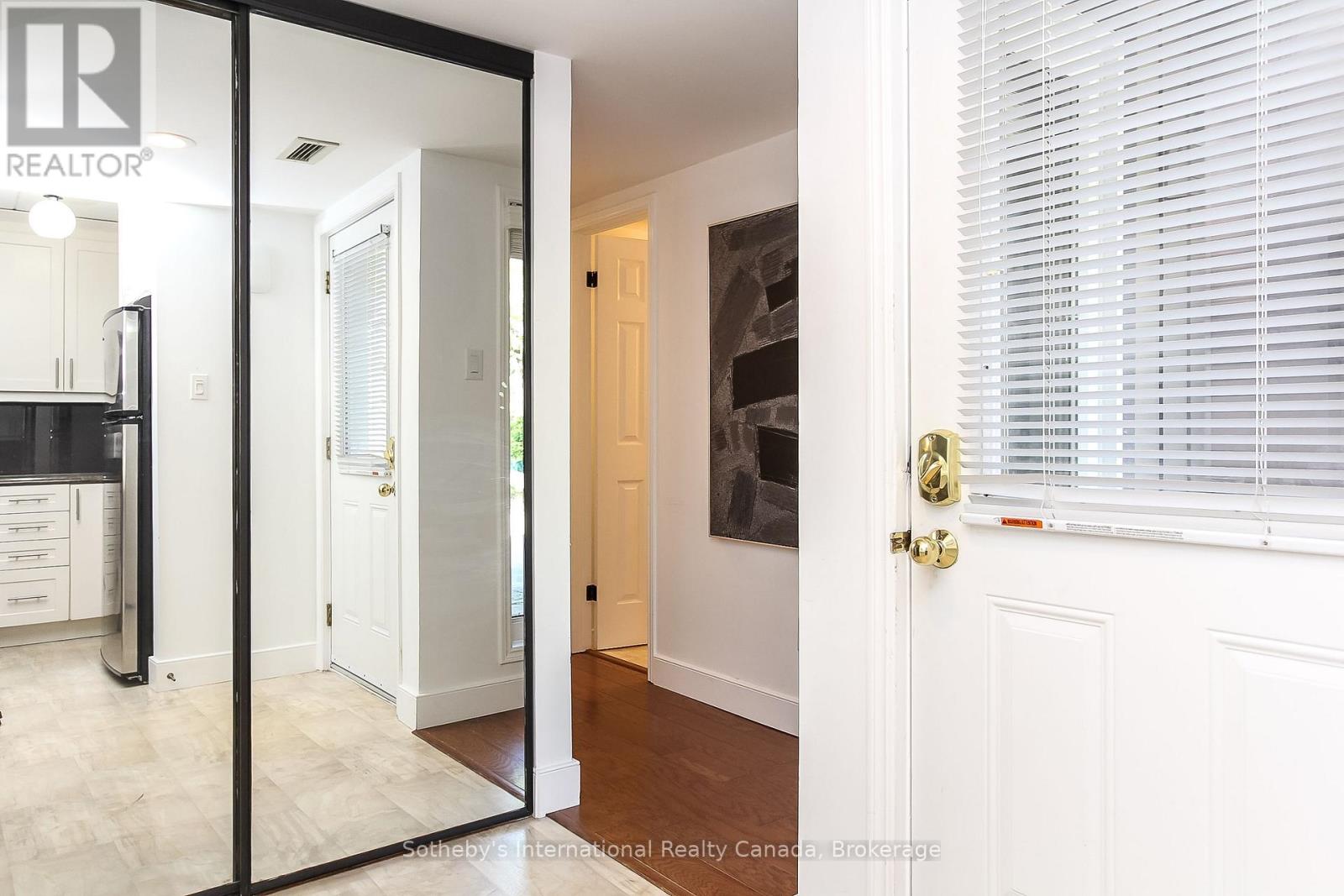 411 Mariners Way, Collingwood, Ontario  L9Y 5C7 - Photo 2 - S12832510