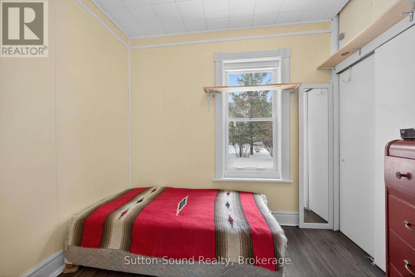 184 Gould Street, South Bruce Peninsula, Ontario N0H 2T0 - Photo 17 - X12832552