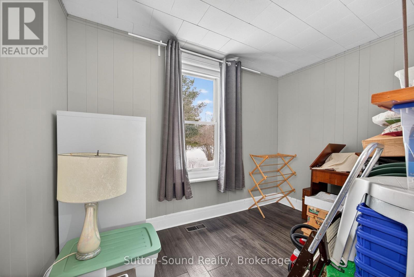 184 Gould Street, South Bruce Peninsula, Ontario N0H 2T0 - Photo 22 - X12832552