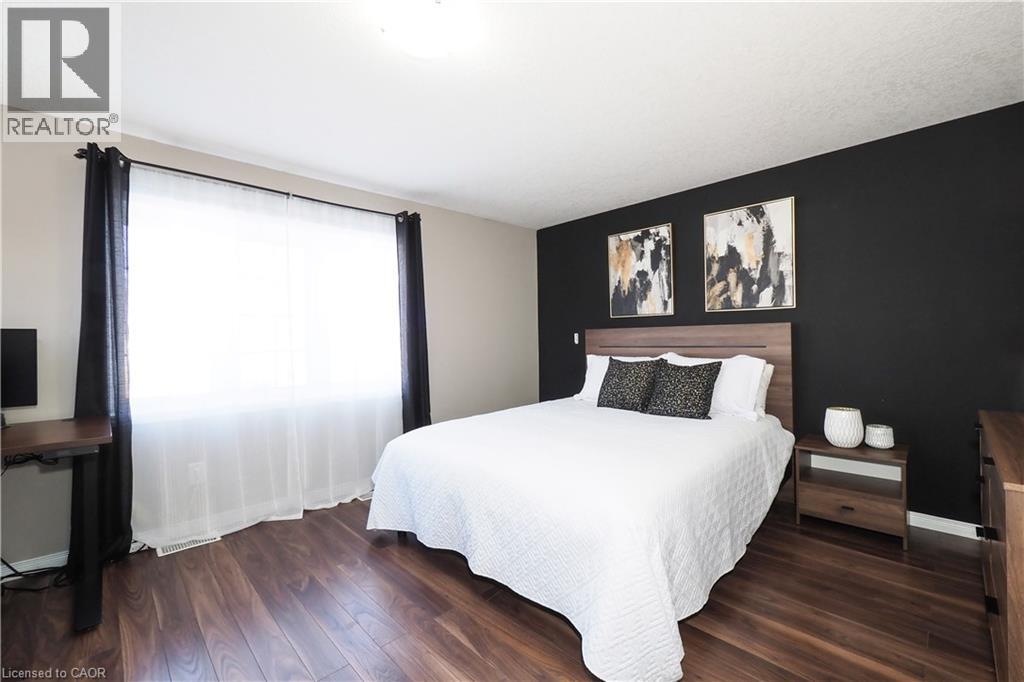 75 Donnenwerth Drive, Kitchener, Ontario  N2E 3W6 - Photo 10 - 40808184