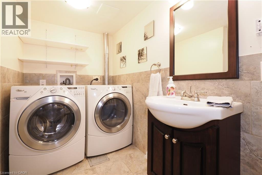 75 Donnenwerth Drive, Kitchener, Ontario  N2E 3W6 - Photo 17 - 40808184