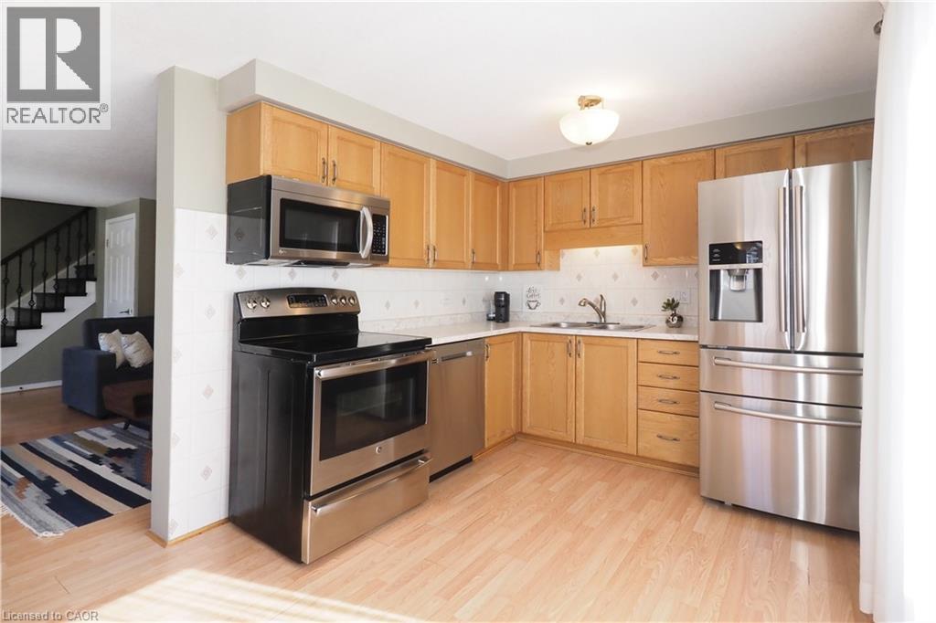 75 Donnenwerth Drive, Kitchener, Ontario  N2E 3W6 - Photo 7 - 40808184