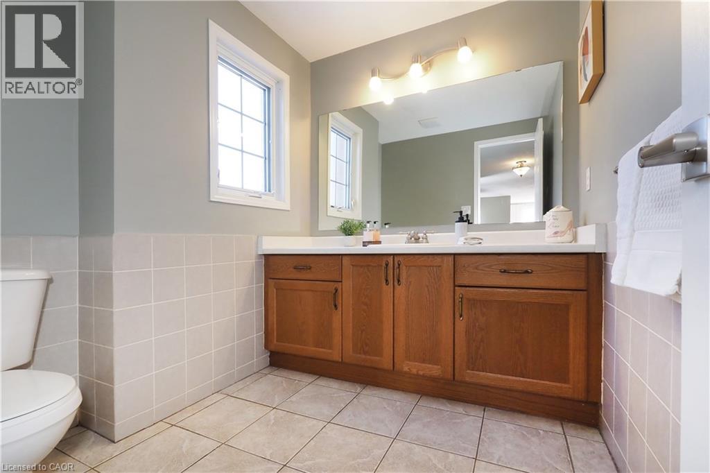 75 Donnenwerth Drive, Kitchener, Ontario  N2E 3W6 - Photo 9 - 40808184