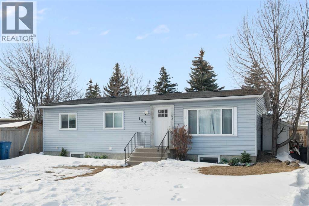 153 Big Hill Place Se, Airdrie, Alberta  T4A 1P9 - Photo 2 - A2287949