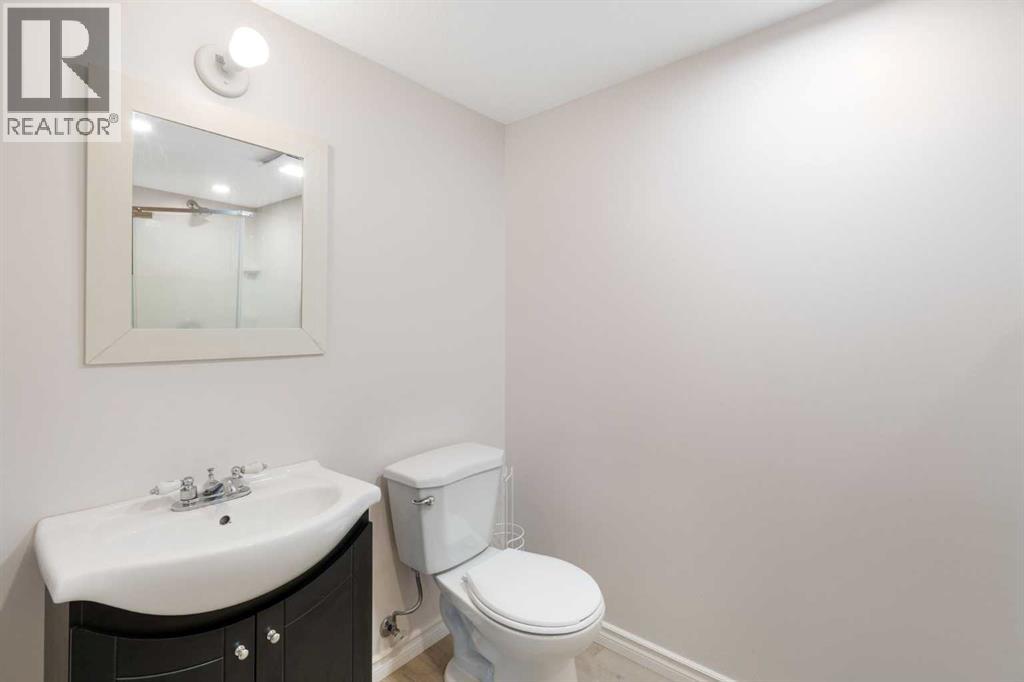 153 Big Hill Place Se, Airdrie, Alberta  T4A 1P9 - Photo 34 - A2287949