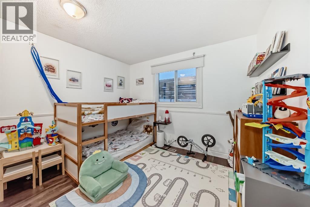 131 Huntstrom Drive Ne, Calgary, Alberta  T2K 5V6 - Photo 12 - A2288483