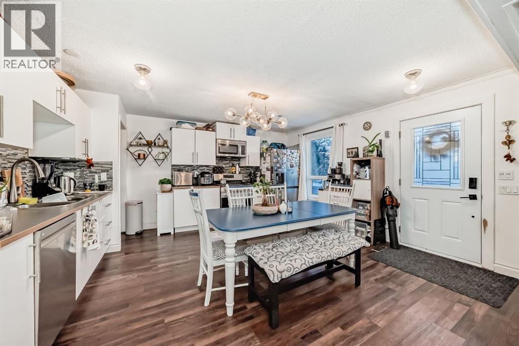 131 Huntstrom Drive Ne, Calgary, Alberta  T2K 5V6 - Photo 2 - A2288483
