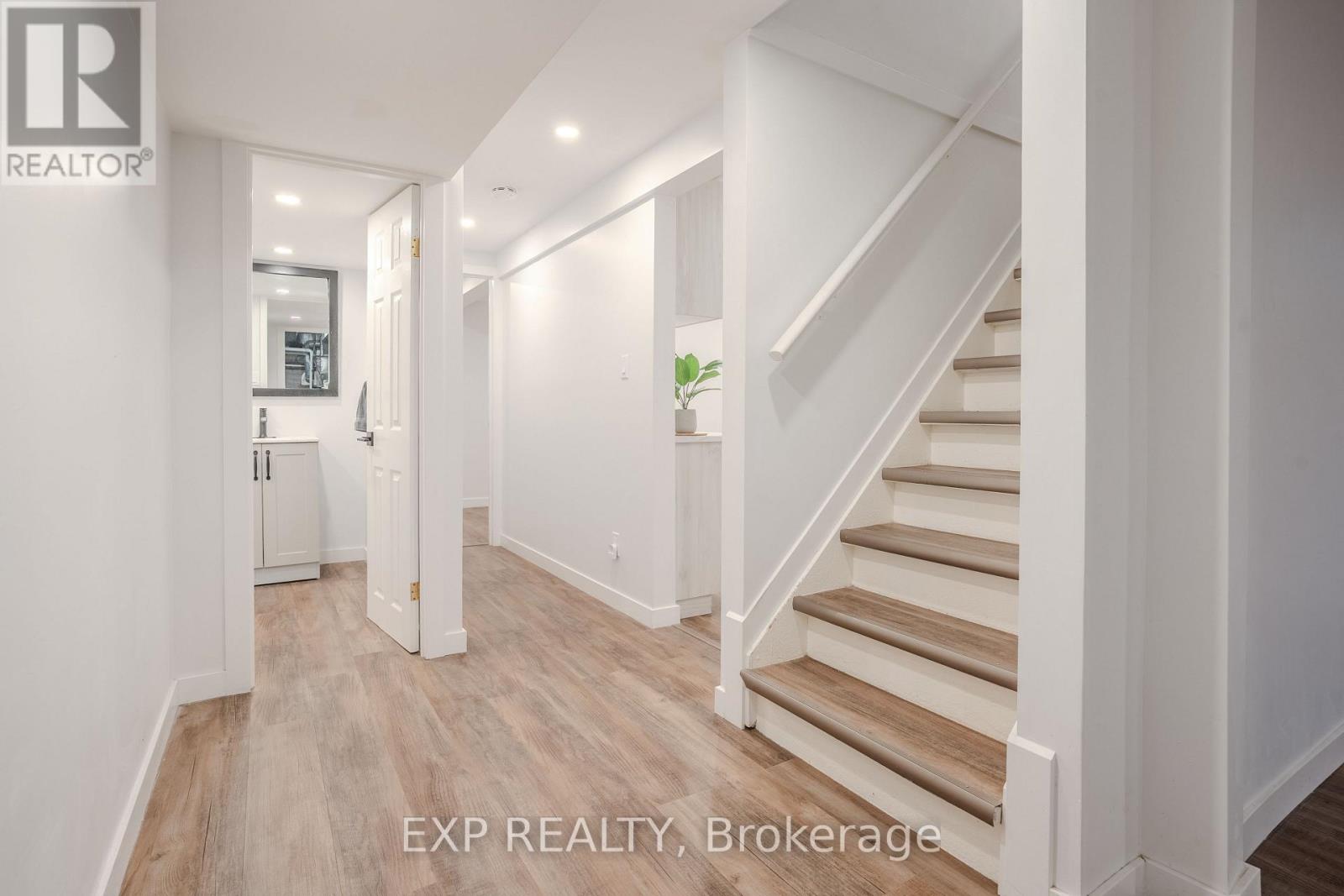 12 Lailey Street, St. Catharines, Ontario  L2M 5G8 - Photo 12 - X12832522