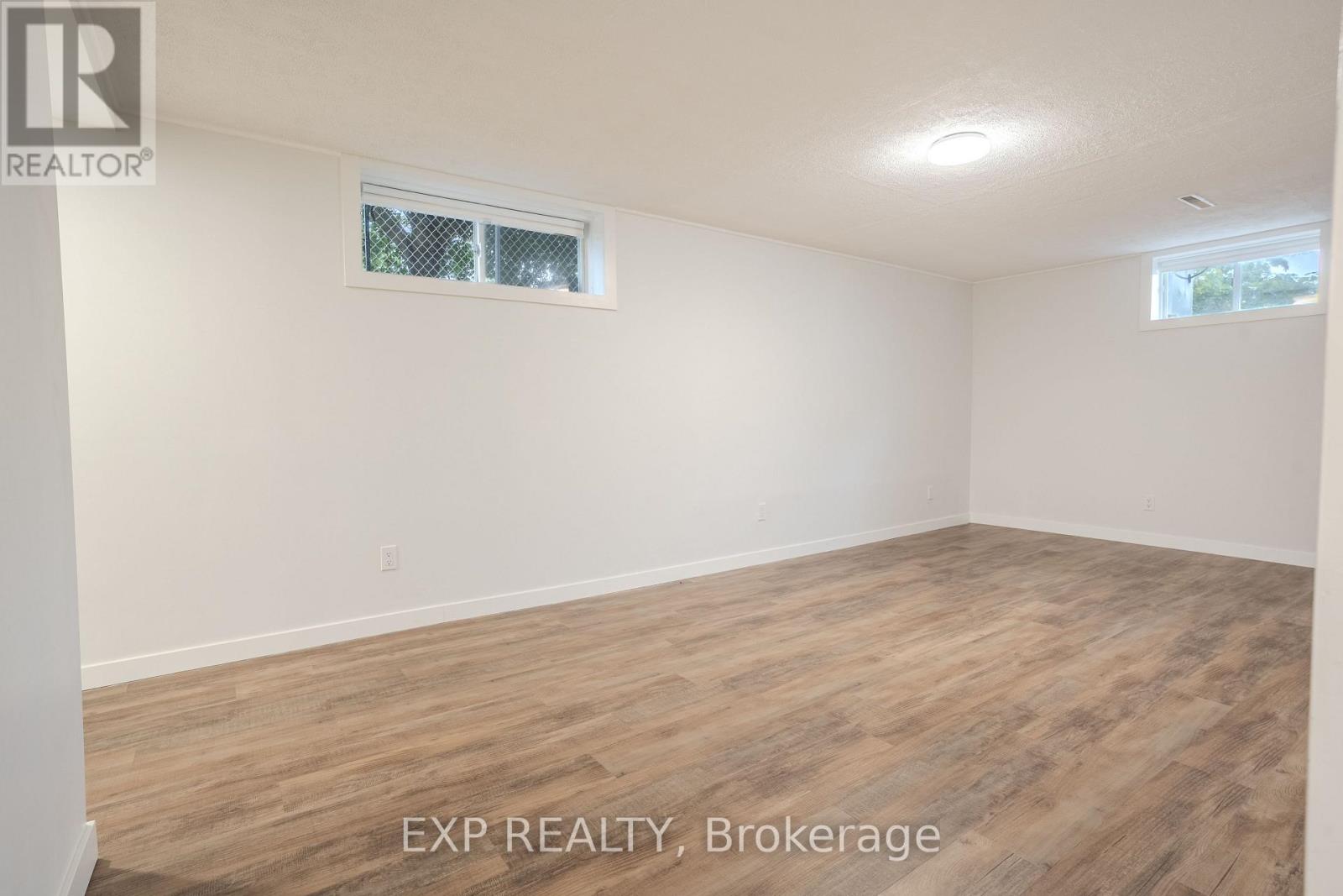 12 Lailey Street, St. Catharines, Ontario  L2M 5G8 - Photo 13 - X12832522