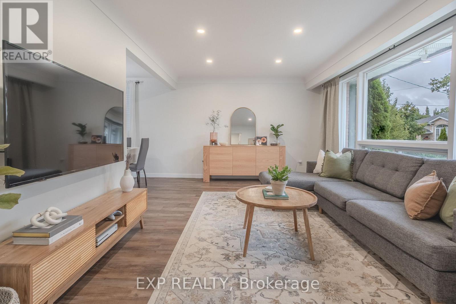 12 Lailey Street, St. Catharines, Ontario  L2M 5G8 - Photo 3 - X12832522