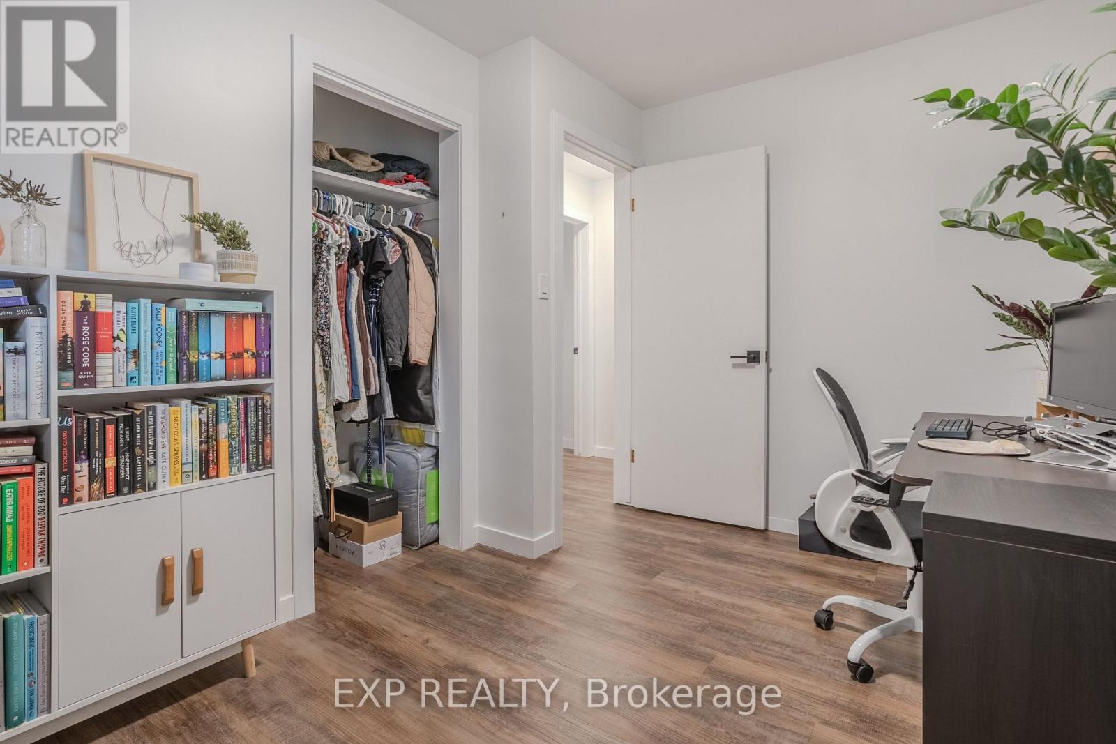 12 Lailey Street, St. Catharines, Ontario  L2M 5G8 - Photo 8 - X12832522