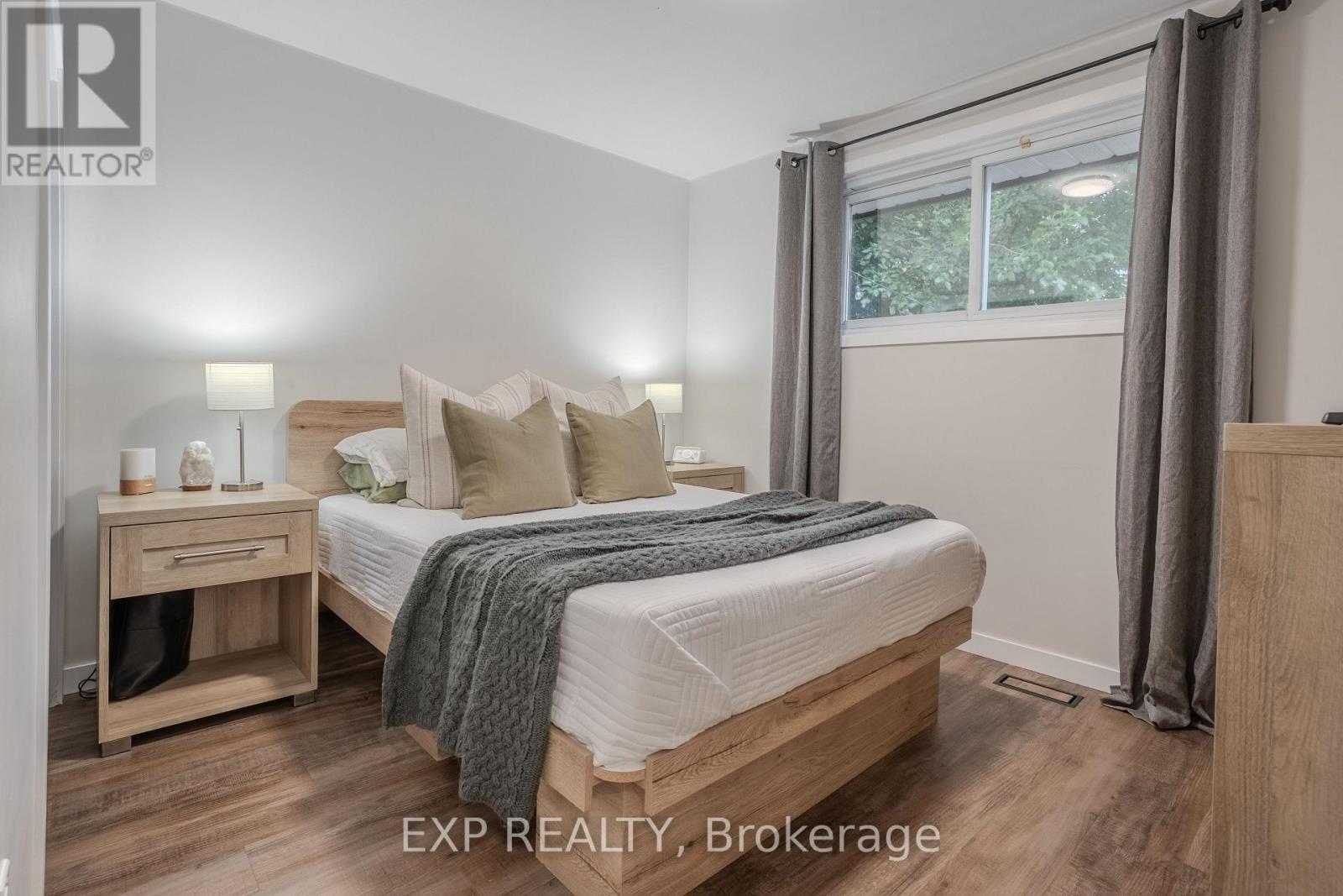 12 Lailey Street, St. Catharines, Ontario  L2M 5G8 - Photo 9 - X12832522