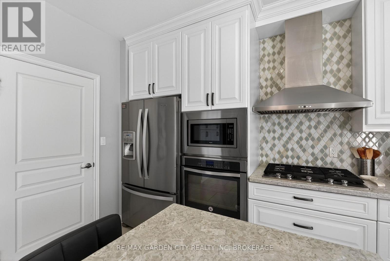 4 Riley Avenue, Pelham (Fonthill), Ontario  L0S 1E6 - Photo 19 - X12832542