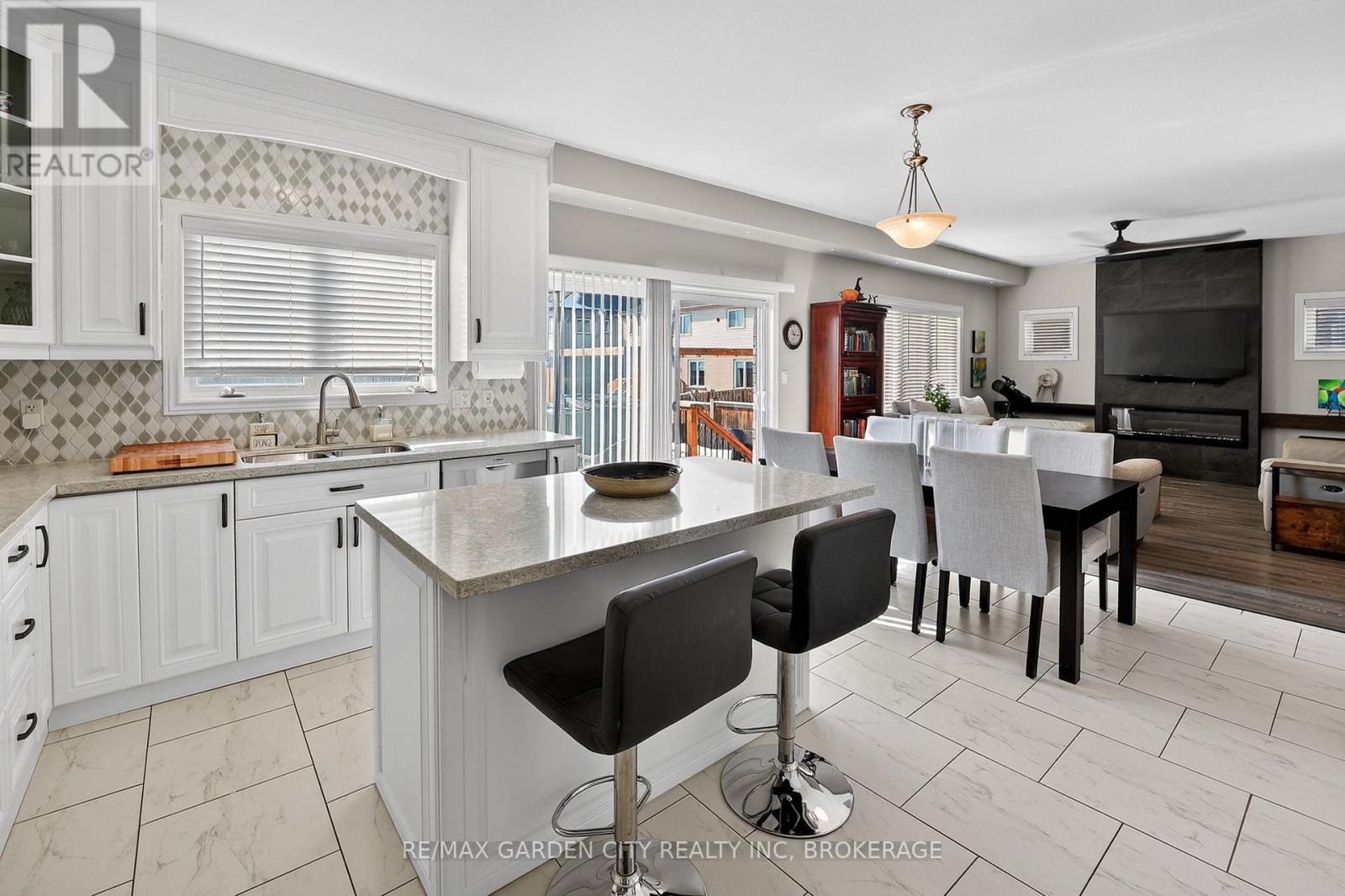 4 Riley Avenue, Pelham (Fonthill), Ontario  L0S 1E6 - Photo 20 - X12832542