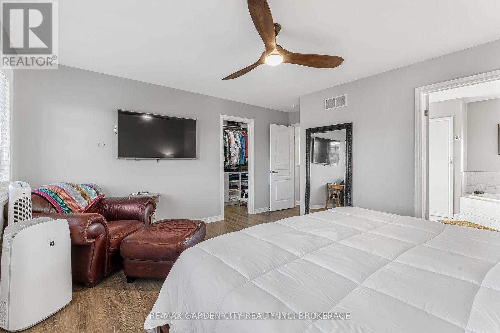 4 Riley Avenue, Pelham (Fonthill), Ontario  L0S 1E6 - Photo 25 - X12832542