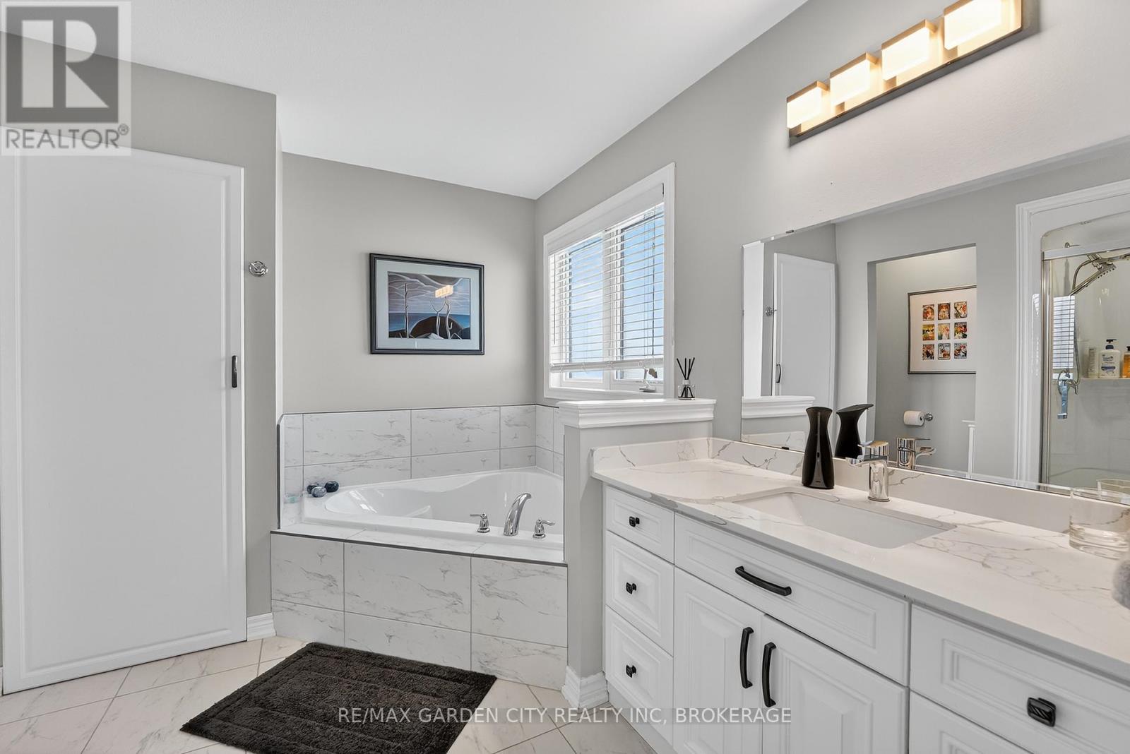 4 Riley Avenue, Pelham (Fonthill), Ontario  L0S 1E6 - Photo 27 - X12832542