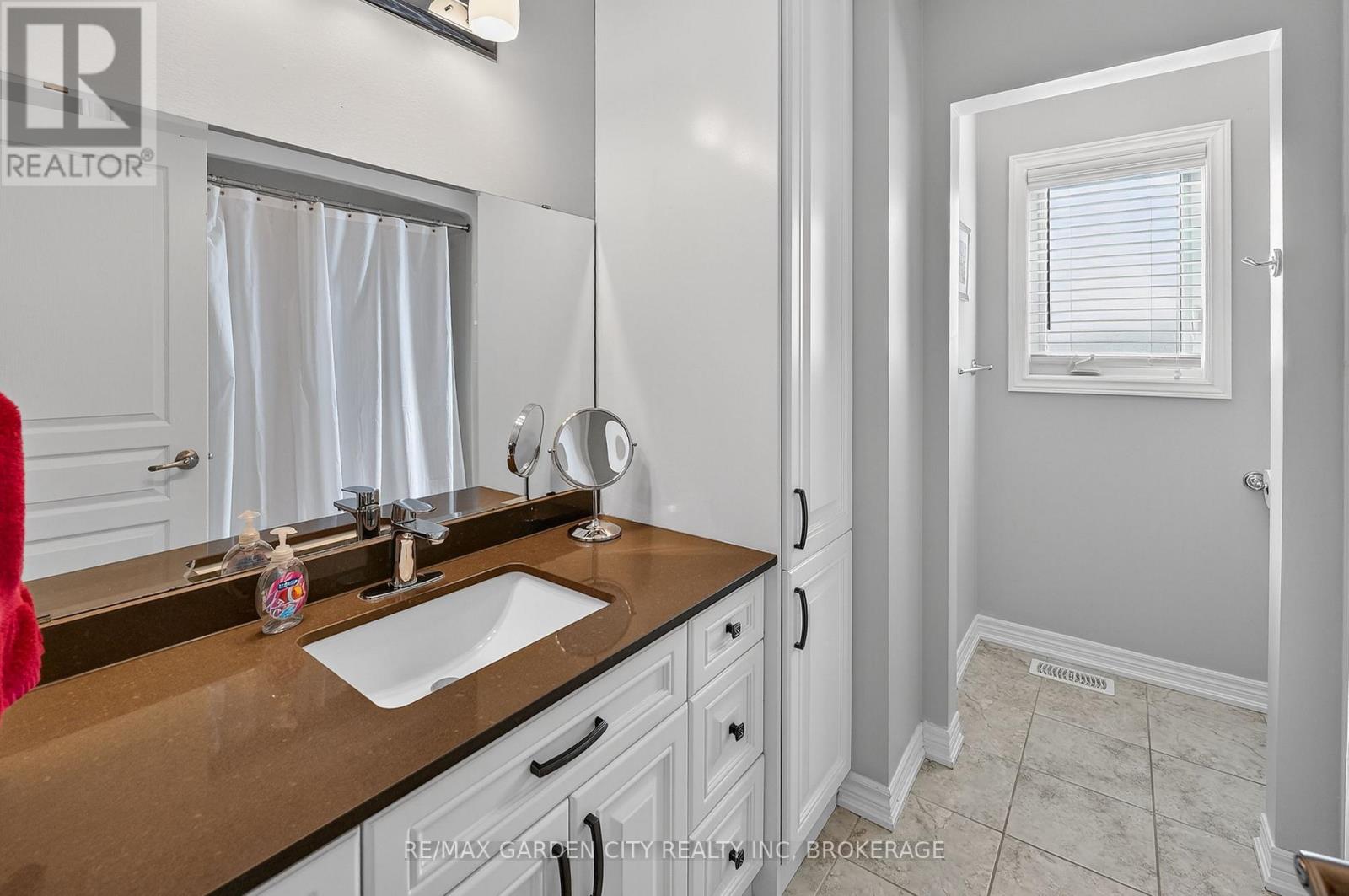 4 Riley Avenue, Pelham (Fonthill), Ontario  L0S 1E6 - Photo 35 - X12832542