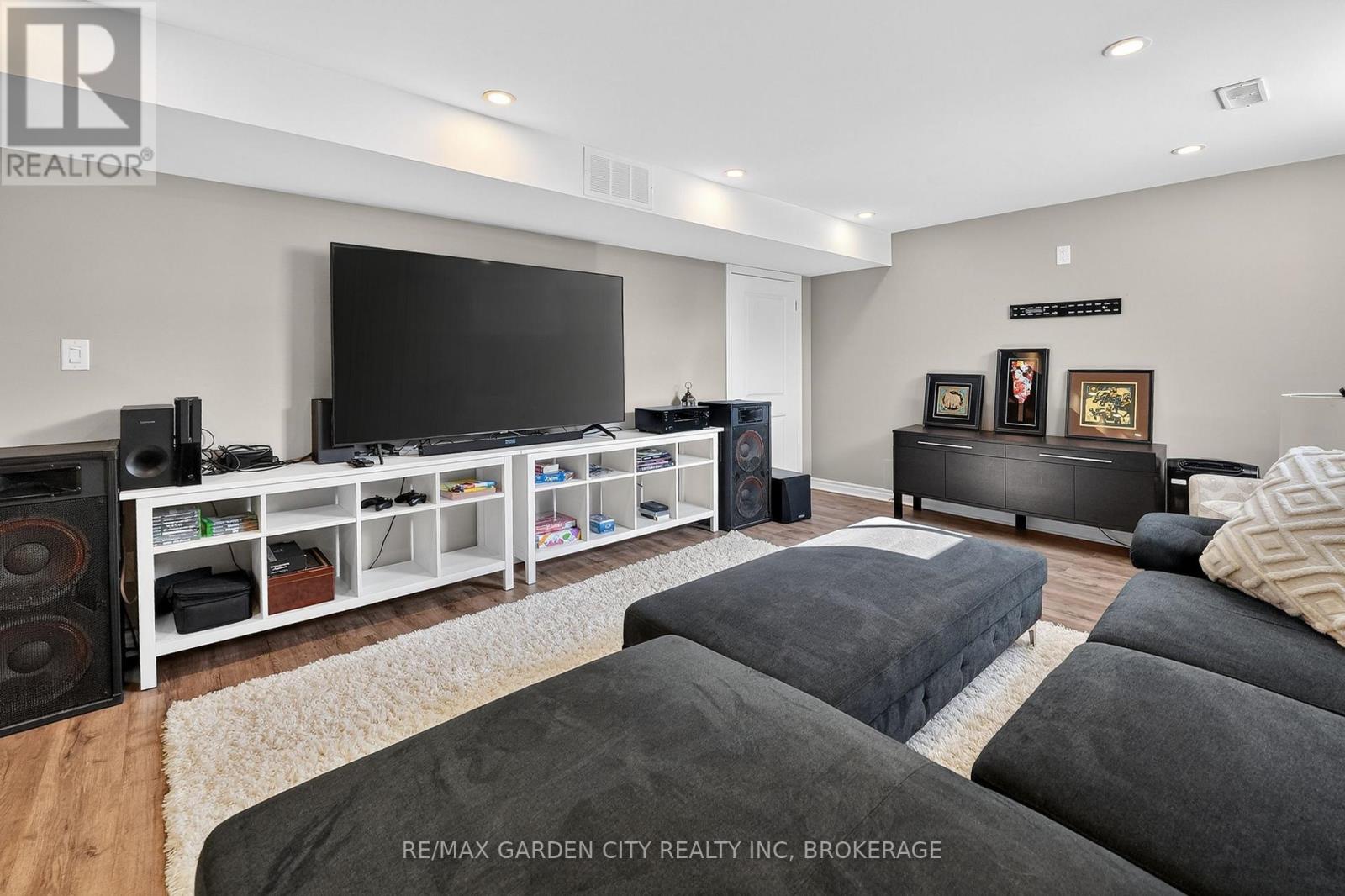 4 Riley Avenue, Pelham (Fonthill), Ontario  L0S 1E6 - Photo 39 - X12832542