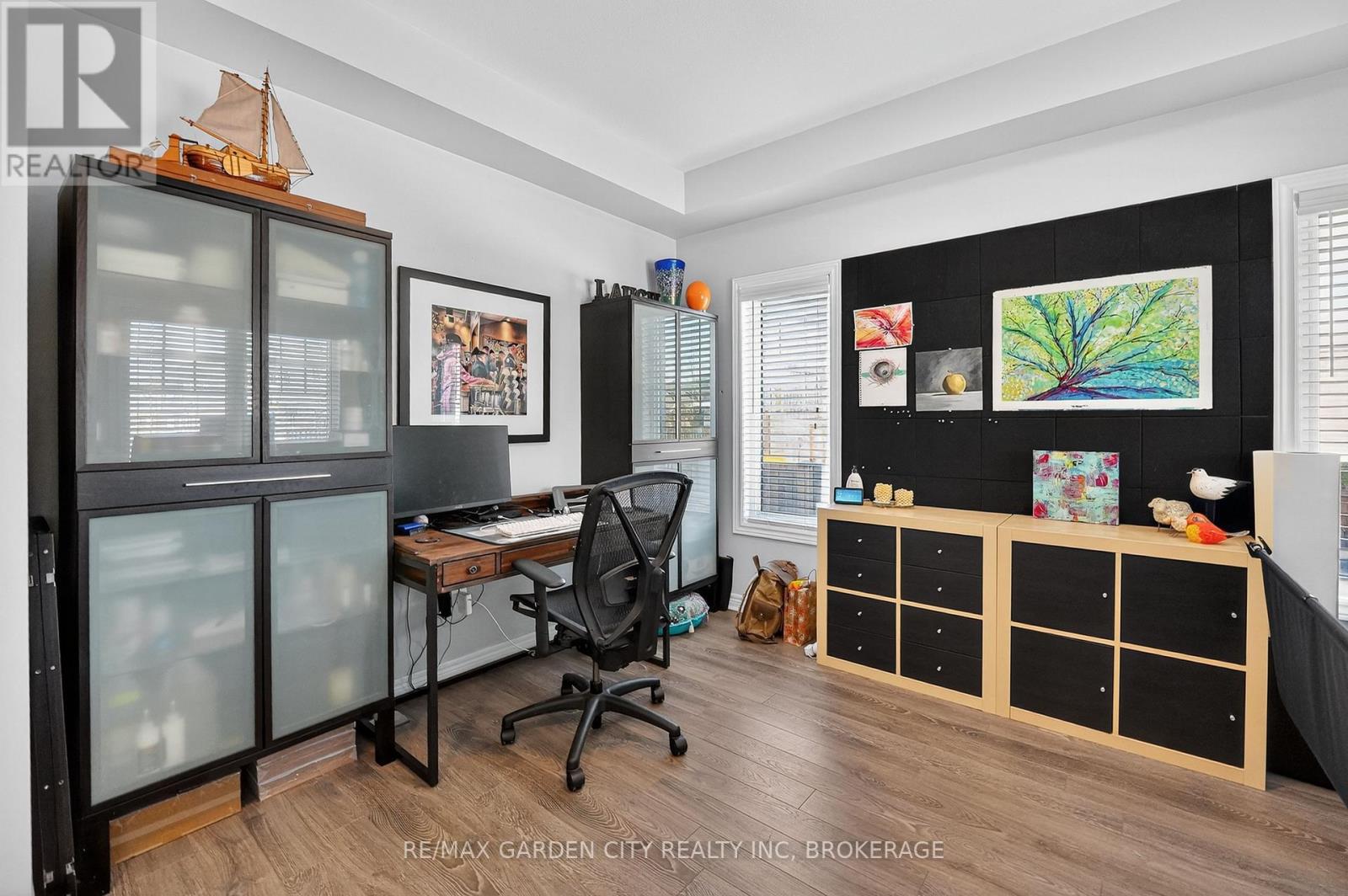 4 Riley Avenue, Pelham (Fonthill), Ontario  L0S 1E6 - Photo 9 - X12832542