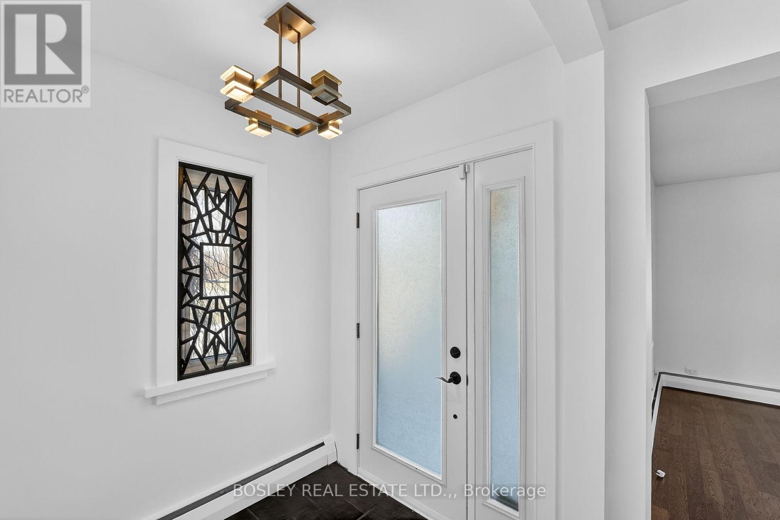 765 Lakeshore Road, Niagara-On-The-Lake (Lakeshore), Ontario  L0S 1J0 - Photo 4 - X12832554