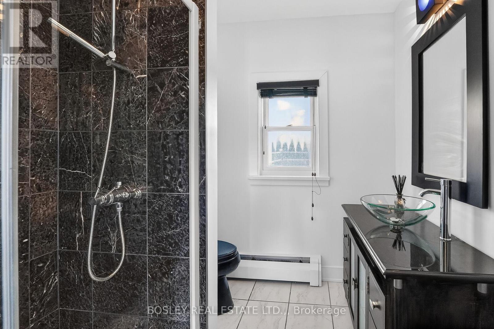 765 Lakeshore Road, Niagara-On-The-Lake (Lakeshore), Ontario  L0S 1J0 - Photo 9 - X12832554