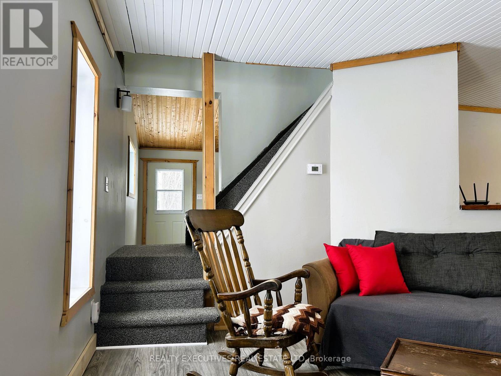 10030 Glen Stewart Road, South Dundas, Ontario  K0E 1C0 - Photo 11 - X12832520