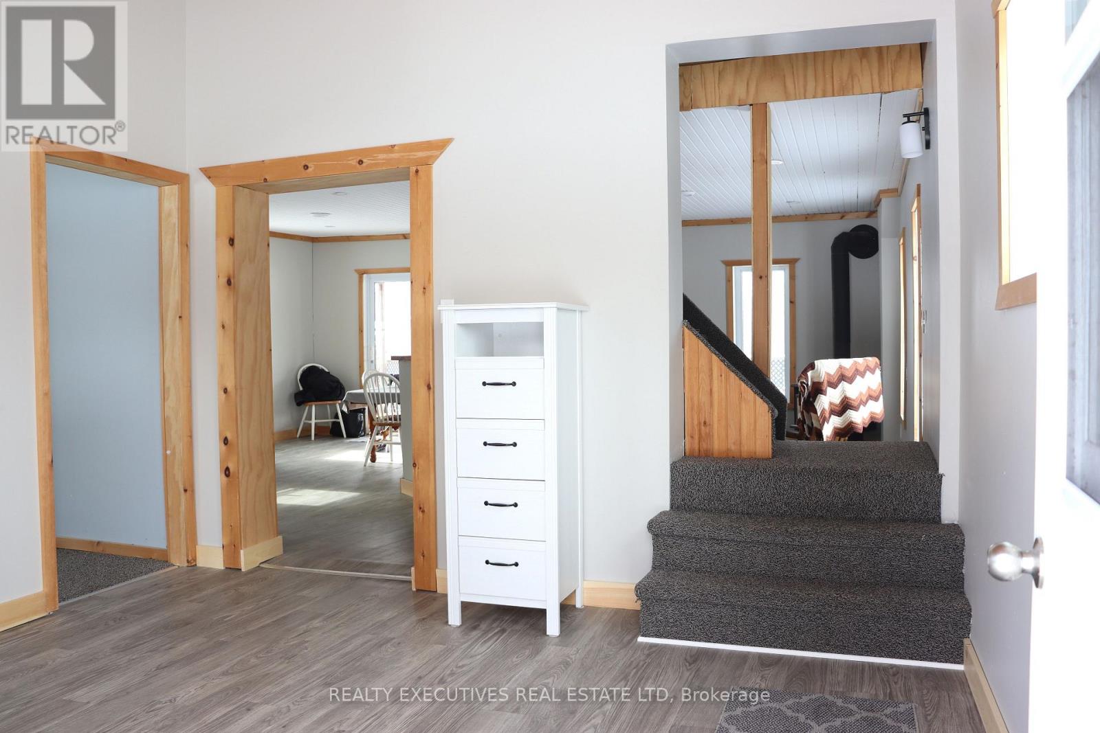 10030 Glen Stewart Road, South Dundas, Ontario  K0E 1C0 - Photo 12 - X12832520