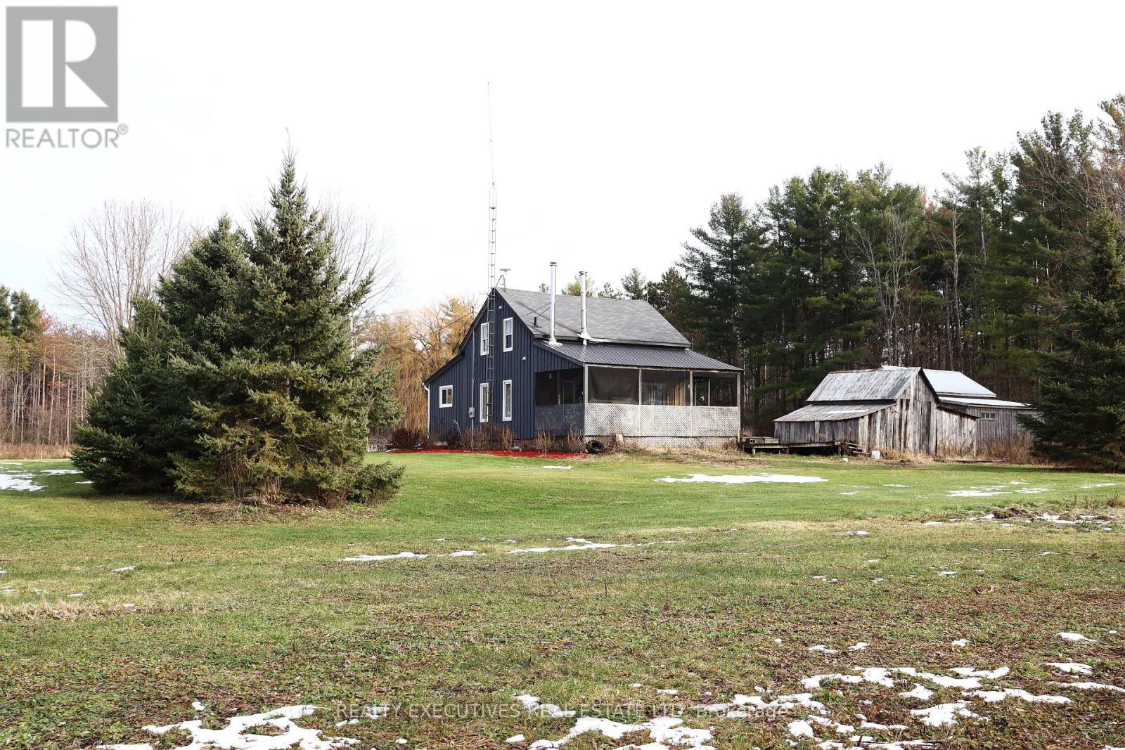 10030 Glen Stewart Road, South Dundas, Ontario  K0E 1C0 - Photo 2 - X12832520