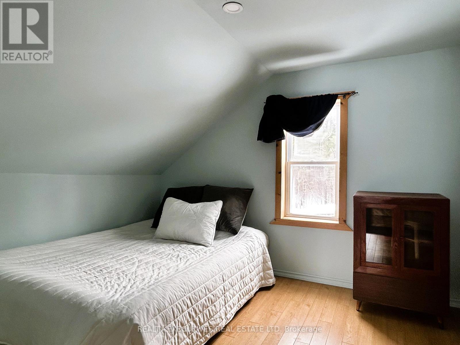 10030 Glen Stewart Road, South Dundas, Ontario  K0E 1C0 - Photo 21 - X12832520