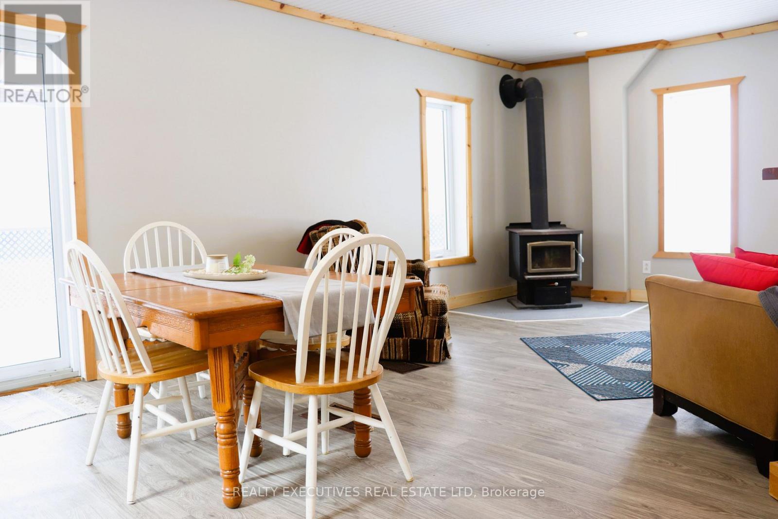 10030 Glen Stewart Road, South Dundas, Ontario  K0E 1C0 - Photo 9 - X12832520