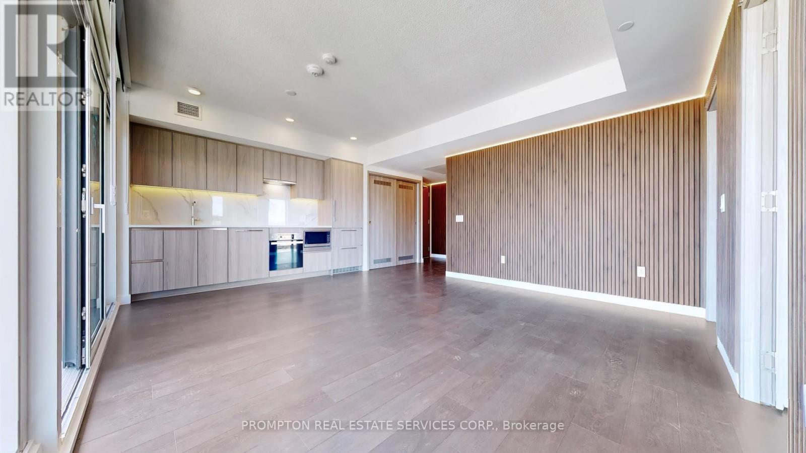 4303 - 1 Concord Cityplace Way, Toronto, Ontario  M5V 0X3 - Photo 14 - C12832534