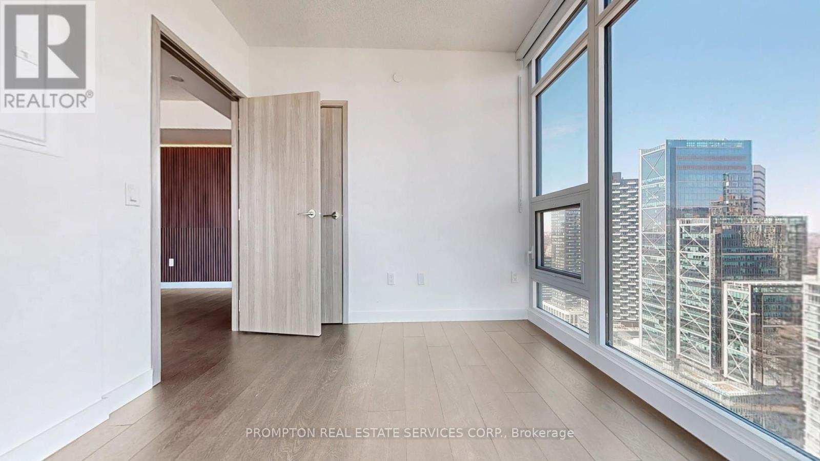 4303 - 1 Concord Cityplace Way, Toronto, Ontario  M5V 0X3 - Photo 24 - C12832534