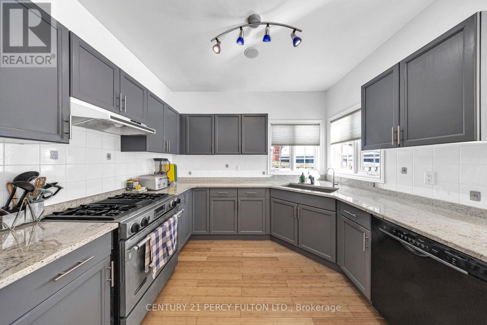 131 Bowles Drive, Ajax, Ontario  L1T 4C3 - Photo 15 - E12832506