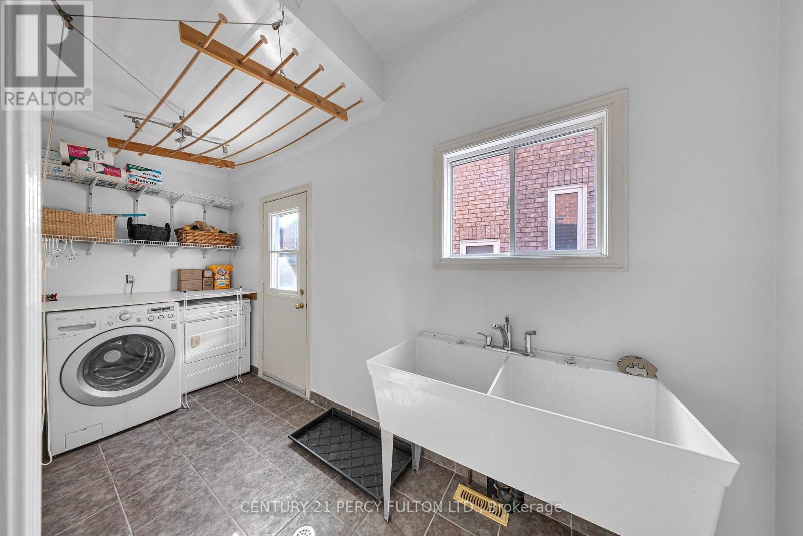 131 Bowles Drive, Ajax, Ontario  L1T 4C3 - Photo 21 - E12832506