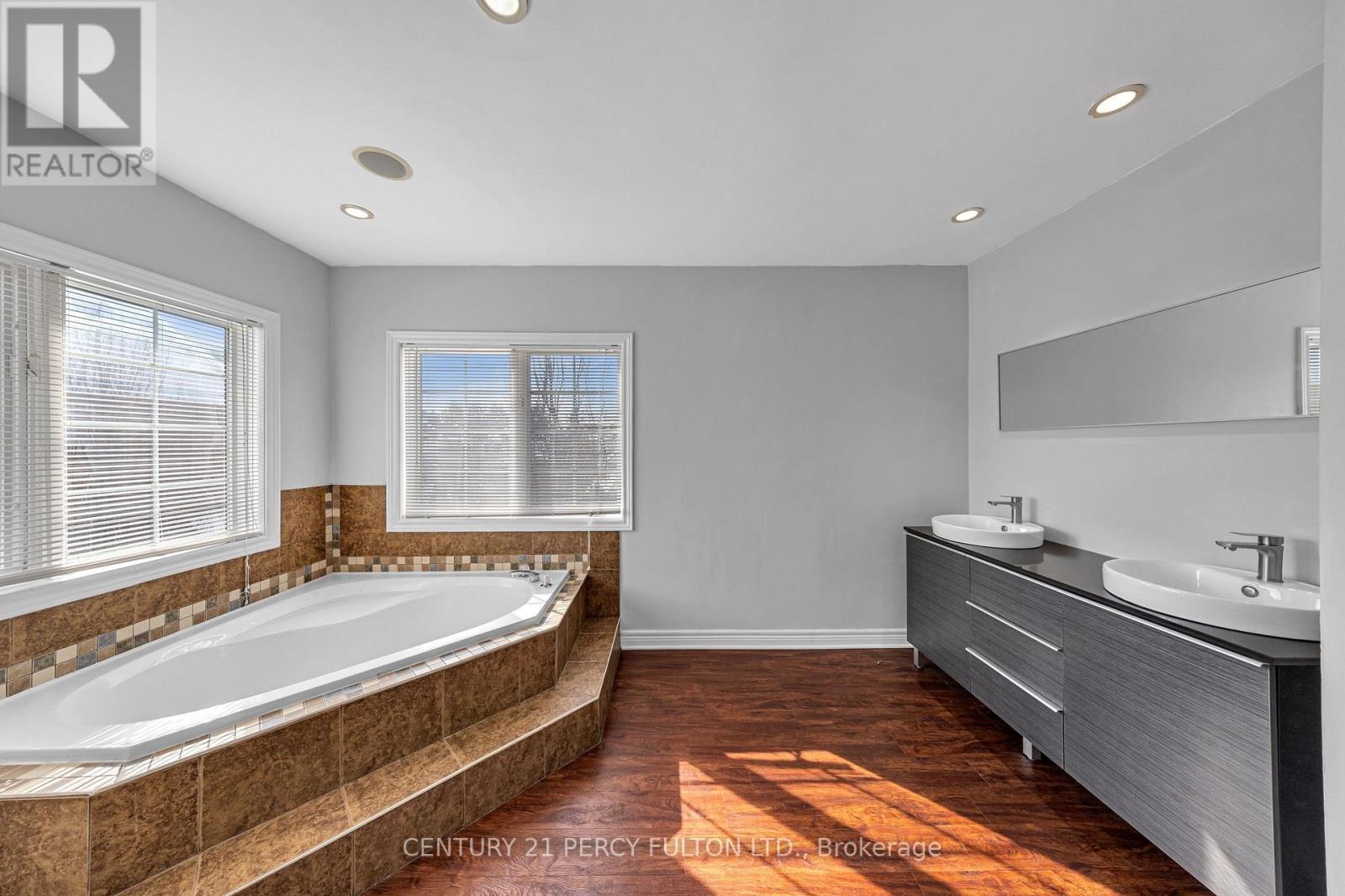 131 Bowles Drive, Ajax, Ontario  L1T 4C3 - Photo 28 - E12832506