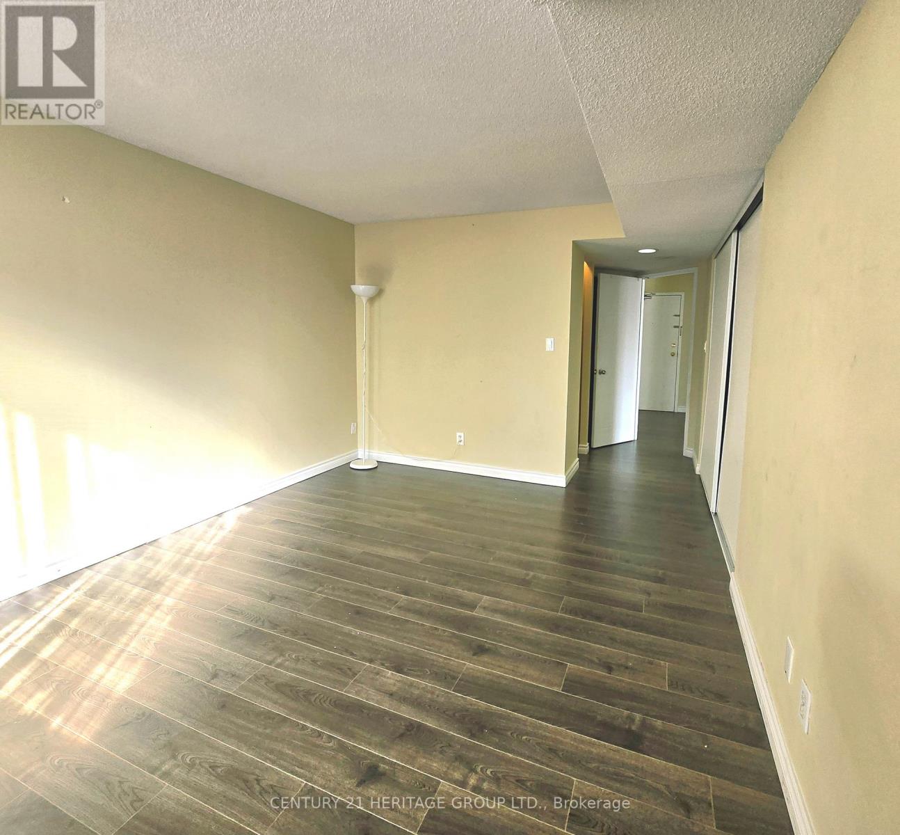 304 - 80 Alton Towers Circle, Toronto, Ontario  M1V 5E8 - Photo 10 - E12806552