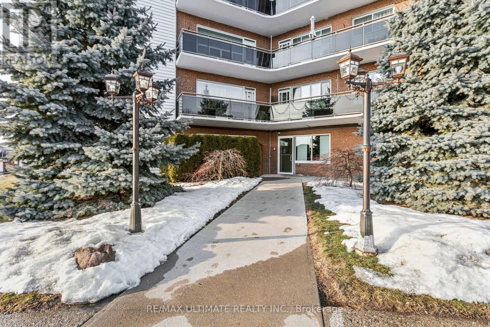 506 - 346 The West Mall, Toronto, Ontario  M9C 1E5 - Photo 4 - W12832556