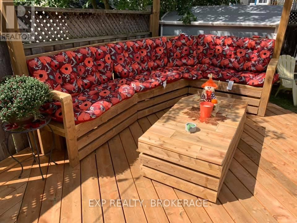 504 St Martha Street, Kingston, Ontario  K7K 0A5 - Photo 29 - X12832342