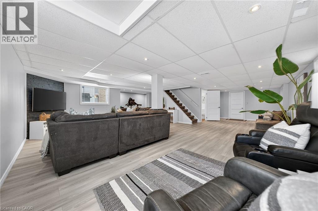 100 Hay Crescent, Cambridge, Ontario  N1P 1H7 - Photo 37 - 40806922